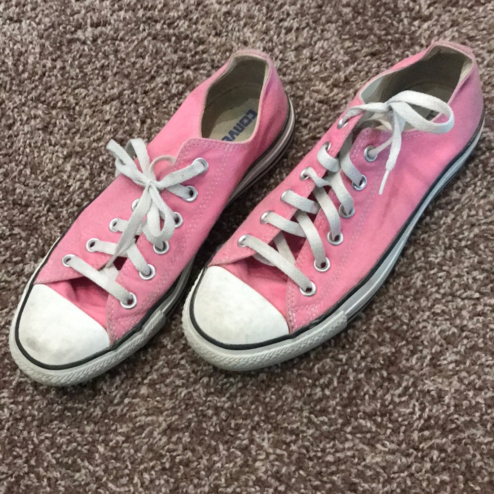Donating Saturday! !  Pink converse all star!!!!